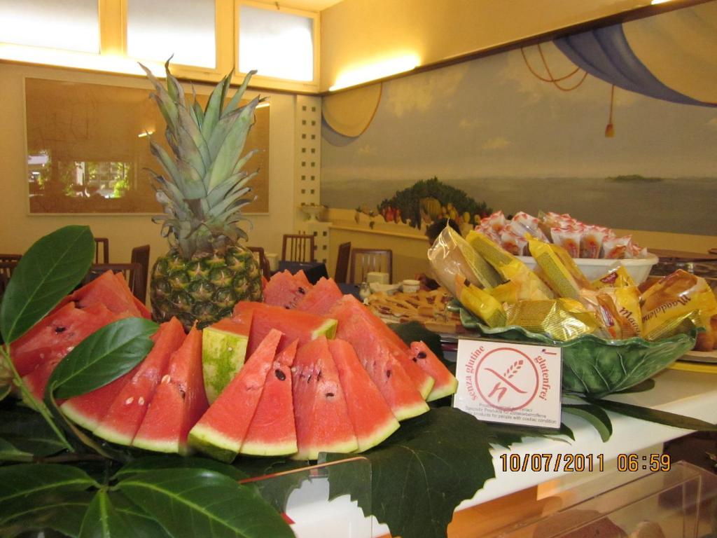 Hotel Villa Candia リニャーノ・サッビアドーロ エクステリア 写真